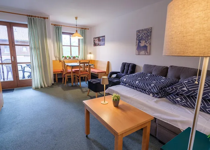 Komfortables Helles 2-zimmer-appartment ולדקירכן